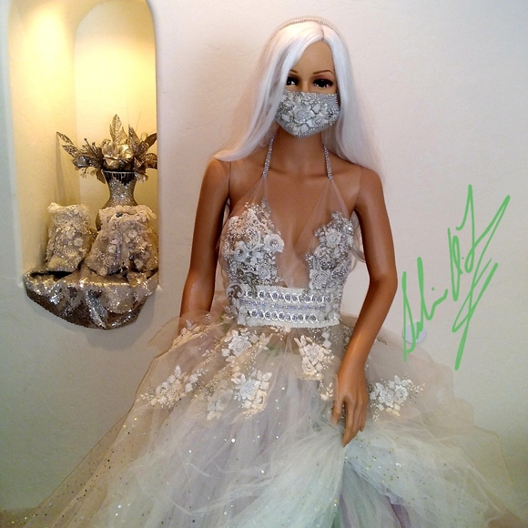 CECILIA Ivory Lace Tulle Wedding Ballgown Set - Picture 12 of 14